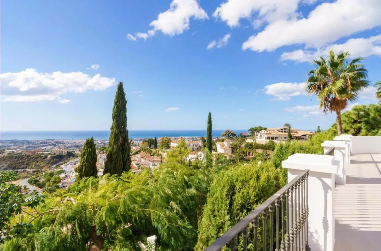 Villa Elegante Con Jardin Y Piscina Malaga Hiszpania