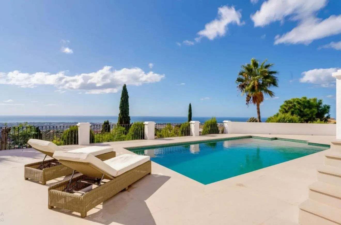 Villa Elegante Con Jardin Y Piscina Malaga Hiszpania